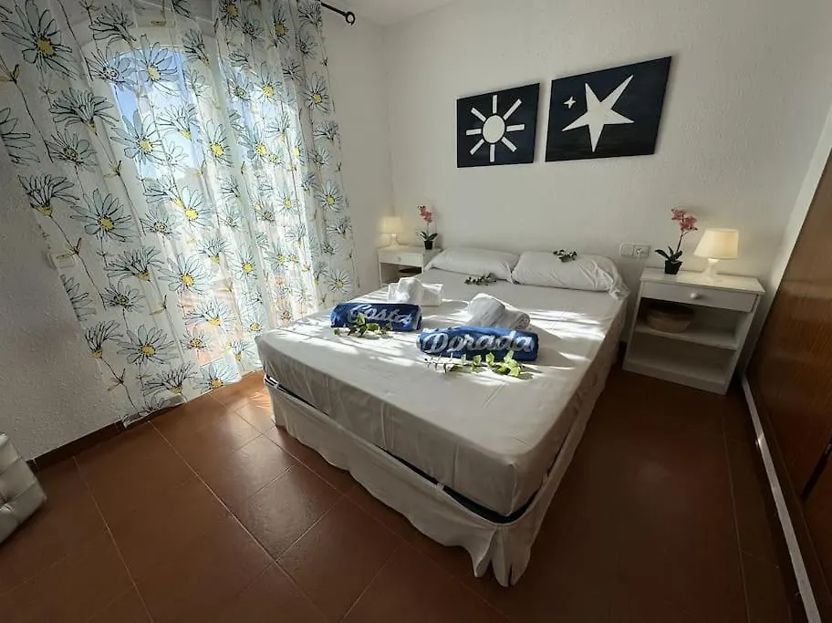 Arenda Nadina Adosado En Pino Alto Villa Miami Playa Spanien